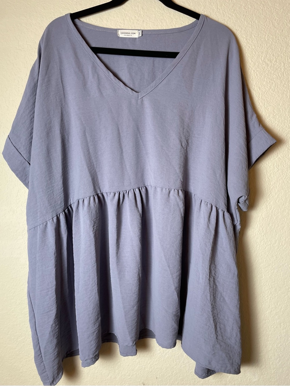 Chic Soul Crescent Grey Lavender Peplum Blouse 2XL V Neck Dolman Sleeve Top